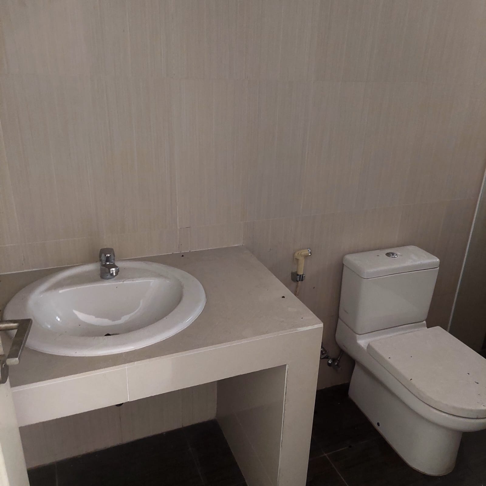 Rumah Disewakan Full Furnished di Lippo Cikarang